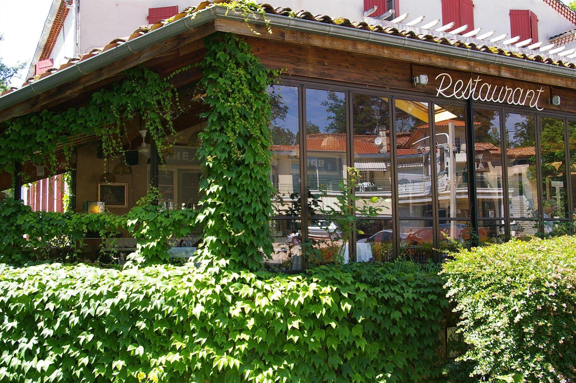 Hostellerie de La Roseraie Barbotan-les-Thermes Exterior foto